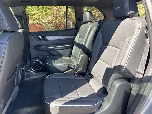 New 2026 Buick Enclave Sport Touring w/ Power Package image 23