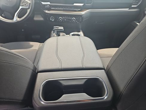 Used 2024 Chevrolet Silverado 1500 LT RWD image 14