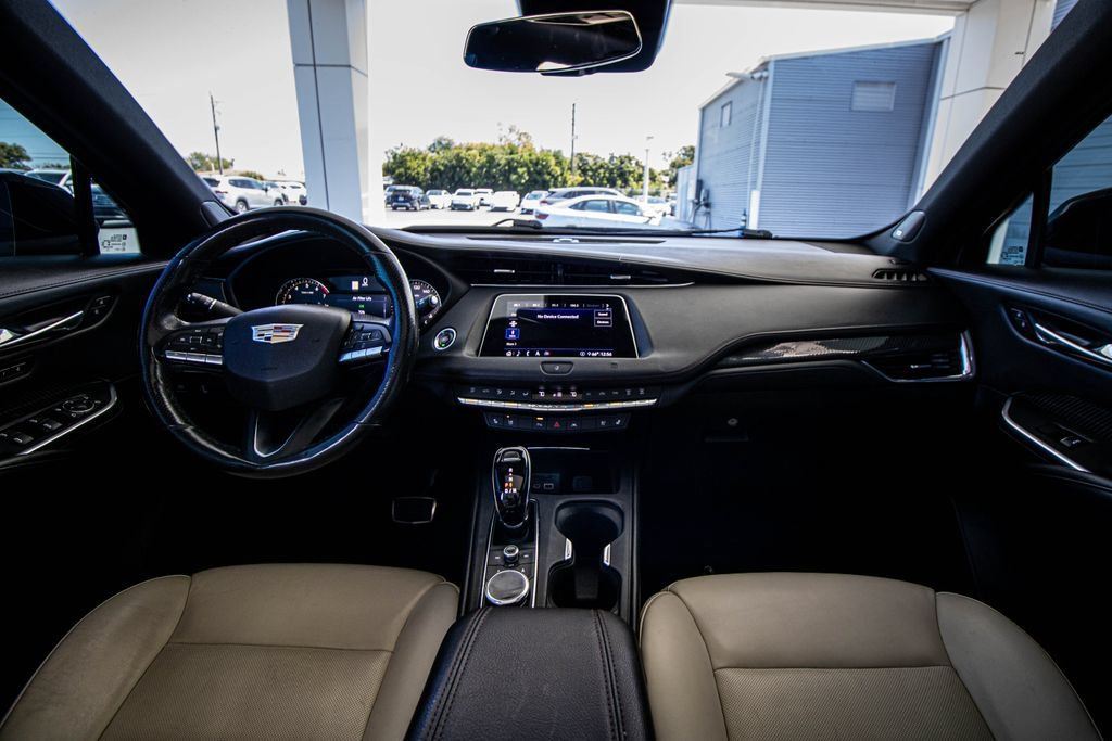 Used 2020 Cadillac XT4 Sport AWD/4WD image 30