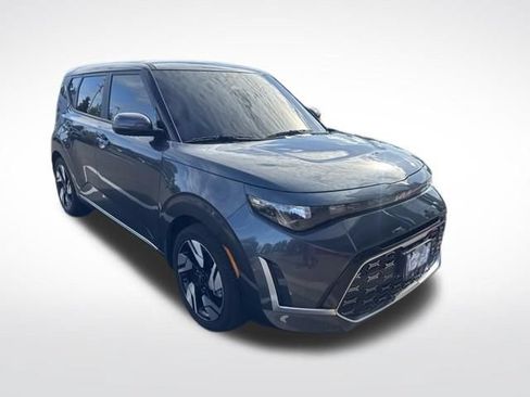 Used 2025 Kia Soul GT-Line FWD image 12