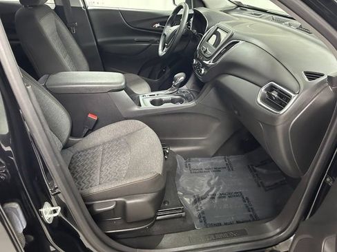 Used 2023 Chevrolet Equinox LT AWD/4WD image 13