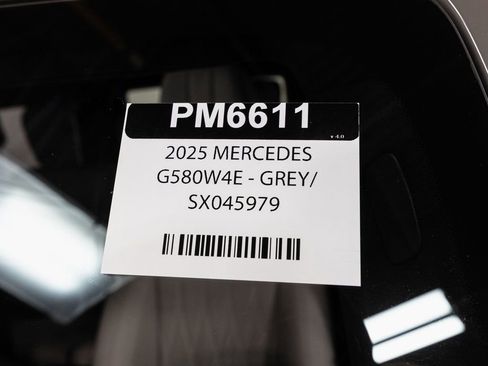 Certified 2025 Mercedes-Benz G 580 w/ EQ Technology image 40