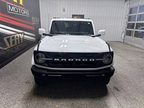 Used 2024 Ford Bronco Outer Banks AWD/4WD image 31