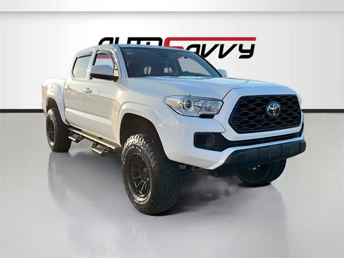 Used 2023 Toyota Tacoma SR image 1