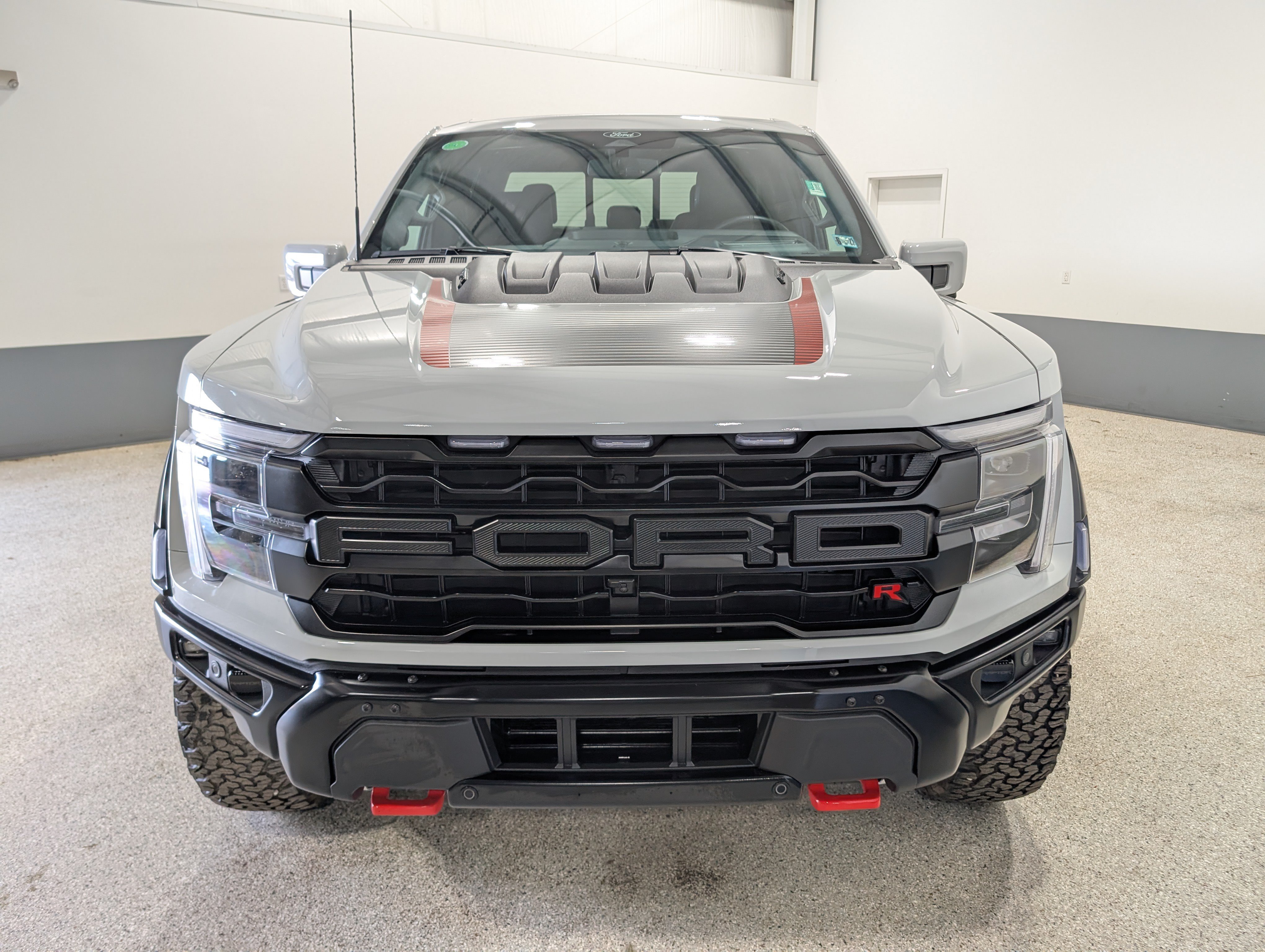 Used 2024 Ford F150 Raptor w/ Equipment Group 803A Raptor R AWD/4WD image 8