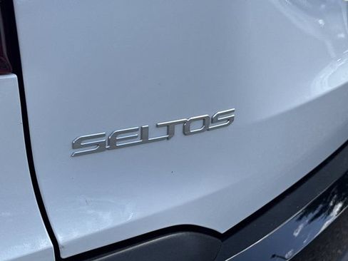 New 2026 Kia Seltos S FWD image 33