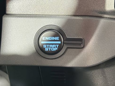 Used 2024 Ford Bronco Big Bend AWD/4WD image 8