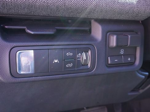 New 2026 GMC Sierra EV Elevation image 17