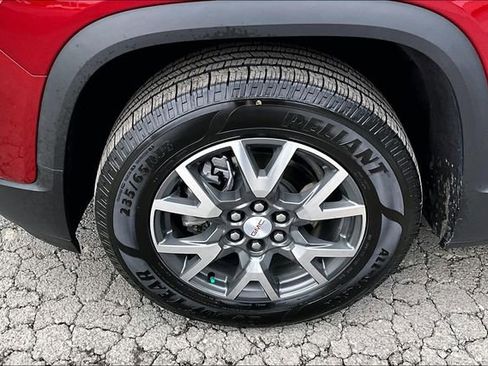 Used 2023 GMC Acadia SLE w/ Driver Convenience Package image 35