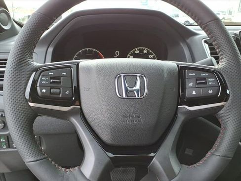 New 2026 Honda Ridgeline Black Edition image 10