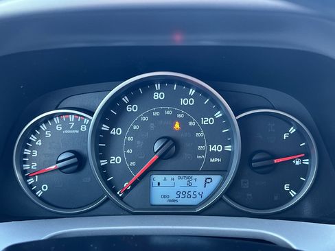 Used 2016 Toyota RAV4 LE image 28