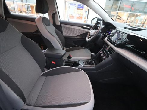 Used 2023 Volkswagen Taos S FWD image 12