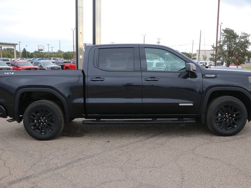 New 2026 GMC Sierra 1500 Elevation w/ LPO, Elevation Black Package image 8