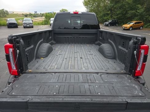 Certified 2025 Ford F250 Platinum image 14