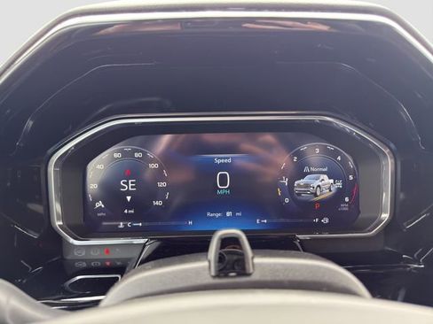 New 2026 Chevrolet Silverado 1500 High Country AWD/4WD image 17
