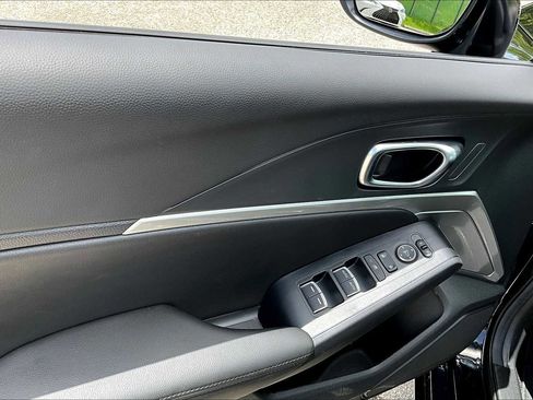 Certified 2025 Acura Integra image 10