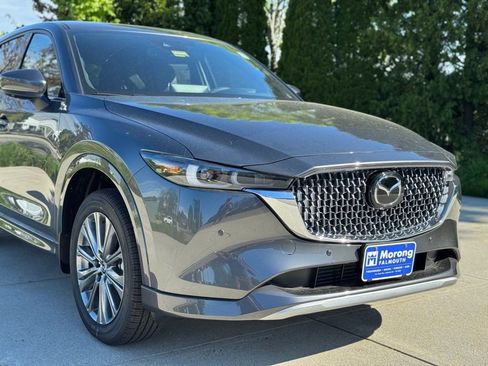 Used 2025 MAZDA CX-5 Signature image 2