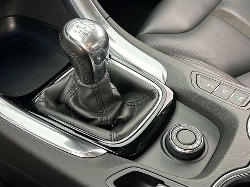 Used 2017 Chevrolet SS image 17