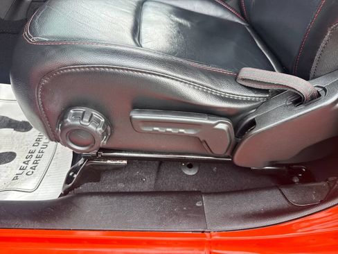 Used 2019 Jeep Wrangler Unlimited Rubicon AWD/4WD image 26