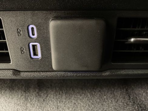 Used 2025 Chevrolet Silverado 1500 RST image 40