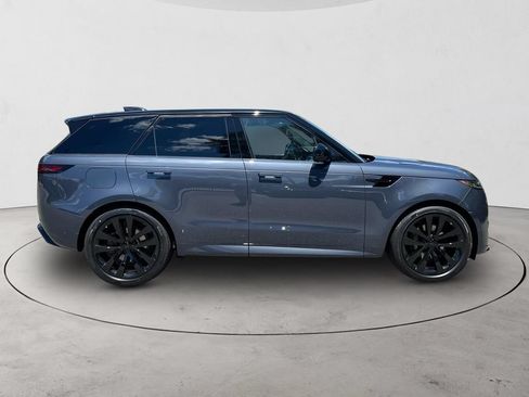 New 2026 Land Rover Range Rover Sport Dynamic SE AWD/4WD image 6