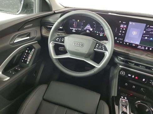 New 2025 Audi Q5 Premium Plus image 44