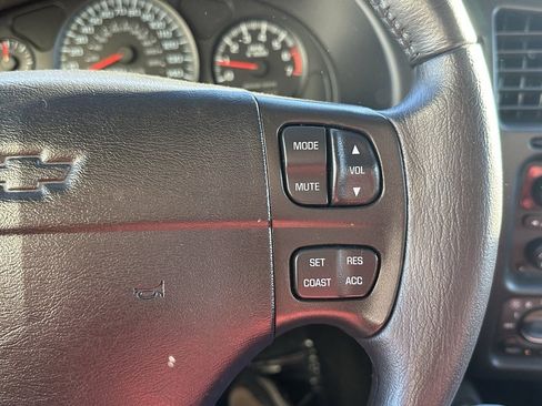 Used 2000 Chevrolet Monte Carlo SS image 17