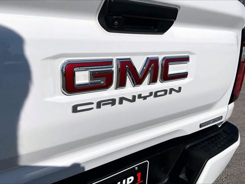 Certified 2024 GMC Canyon Elevation w/ Trailering Package image 29