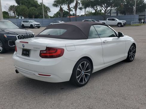 Used 2017 BMW 230i Convertible RWD image 5