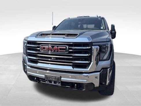 Used 2025 GMC Sierra 3500 SLT w/ SLT Premium Package AWD/4WD image 2