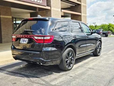 Used 2017 Dodge Durango R/T w/ Blacktop Package RWD image 6