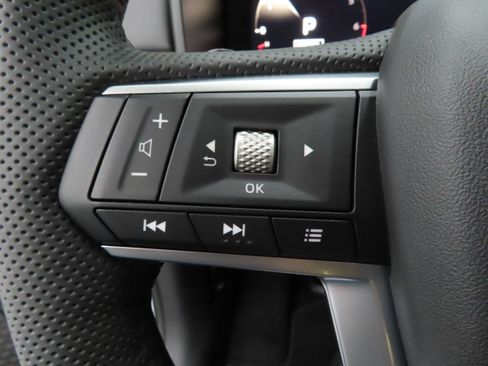 New 2026 Mitsubishi Outlander SE AWD/4WD image 12