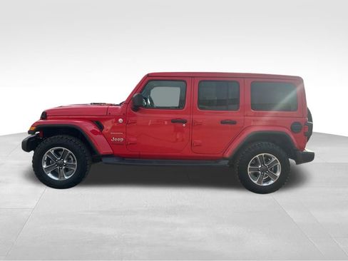 Used 2021 Jeep Wrangler Unlimited Sahara w/ Cold Weather Group AWD/4WD image 4