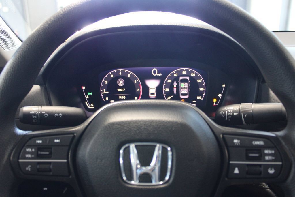 Used 2025 Honda Accord SE image 14