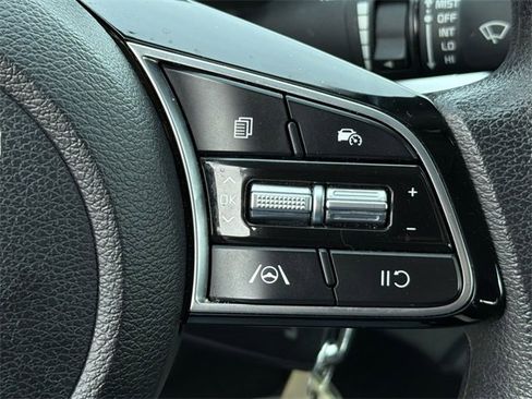 Used 2024 Kia Forte LXS image 29