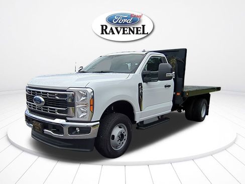 New 2025 Ford F350 XL w/ XL Chrome Package image 8