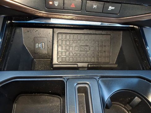 Used 2023 Ford F150 Lightning Lariat w/ Equipment Group 511A High image 17