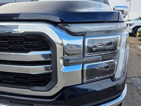 Used 2024 Ford F150 Lariat w/ FX4 Off-Road Package image 3