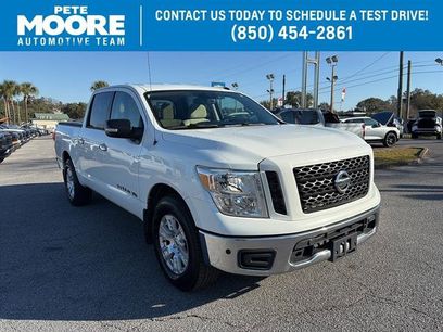 Used 2019 Nissan Titan SV w/ SV Convenience Package