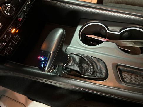 Used 2024 Dodge Durango GT image 20