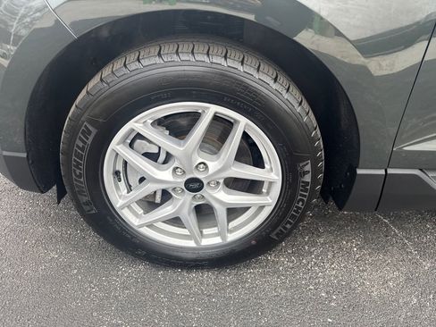 Used 2024 Ford Edge SEL w/ Convenience Package image 19