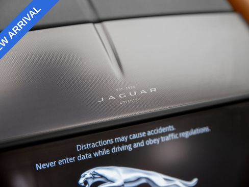 Used 2021 Jaguar F-TYPE Convertible RWD image 21