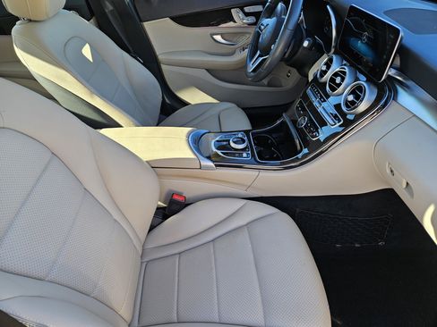 Used 2021 Mercedes-Benz C 300 Sedan image 14