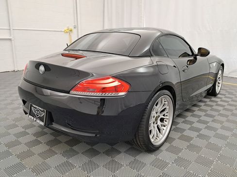 Used 2012 BMW Z4 sDrive28i image 6