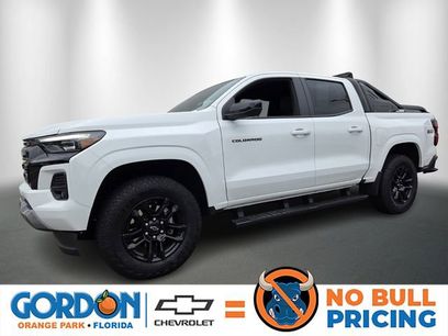 Used 2025 Chevrolet Colorado Z71 w/ Midnight Edition