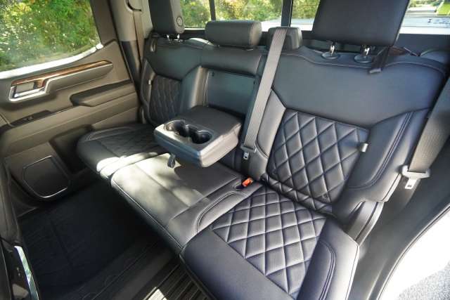 Used 2025 GMC Sierra 1500 Elevation w/ Preferred Package AWD/4WD image 30