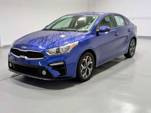 Used 2020 Kia Forte LXS FWD image 1