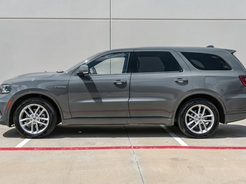 Used 2022 Dodge Durango R/T RWD image 16