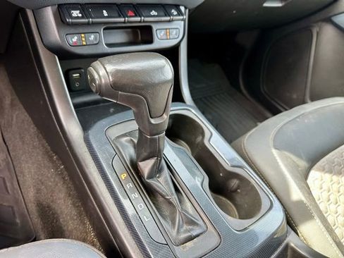 Used 2018 Chevrolet Colorado Z71 AWD/4WD image 31