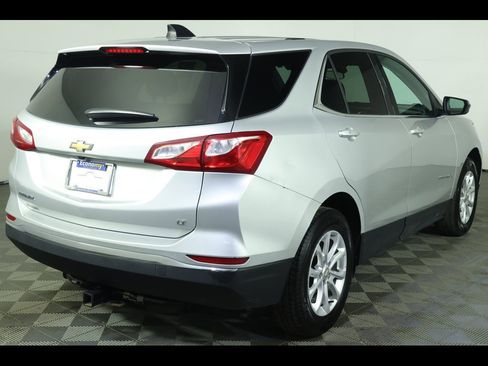 Used 2018 Chevrolet Equinox LT image 14